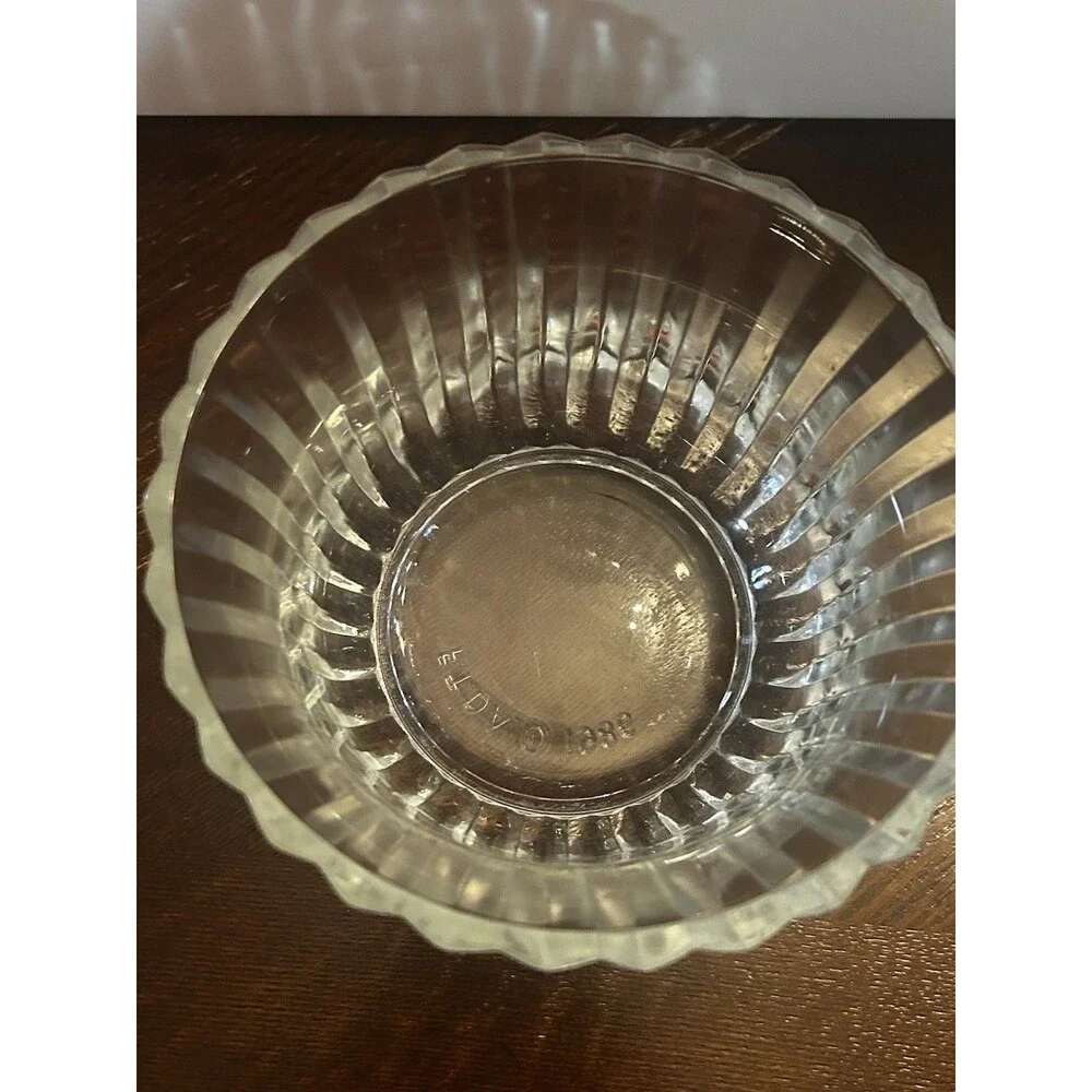 Vintage 1986 FTDA Clear Ribbed Glass Bowl Vase w 5